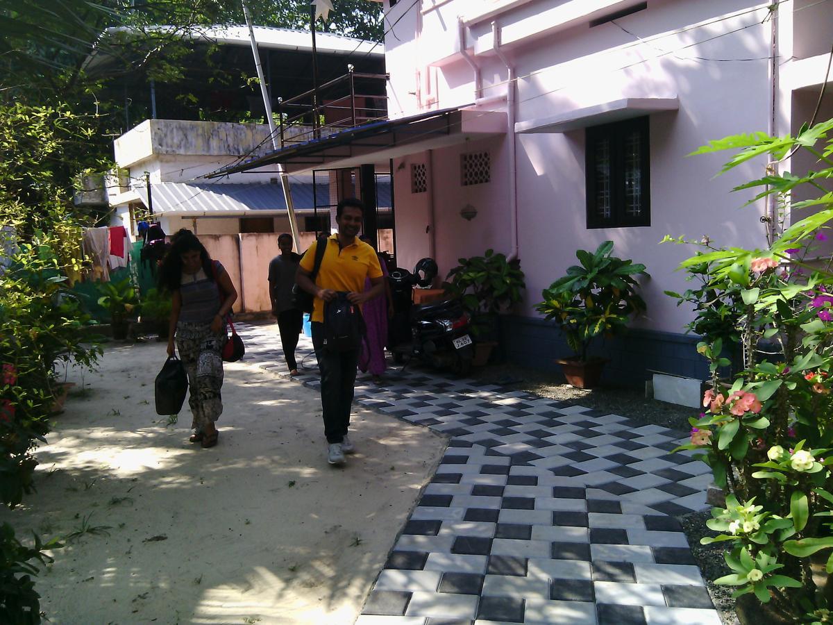 Marari Peace Homestay Mararikulam Dış mekan fotoğraf
